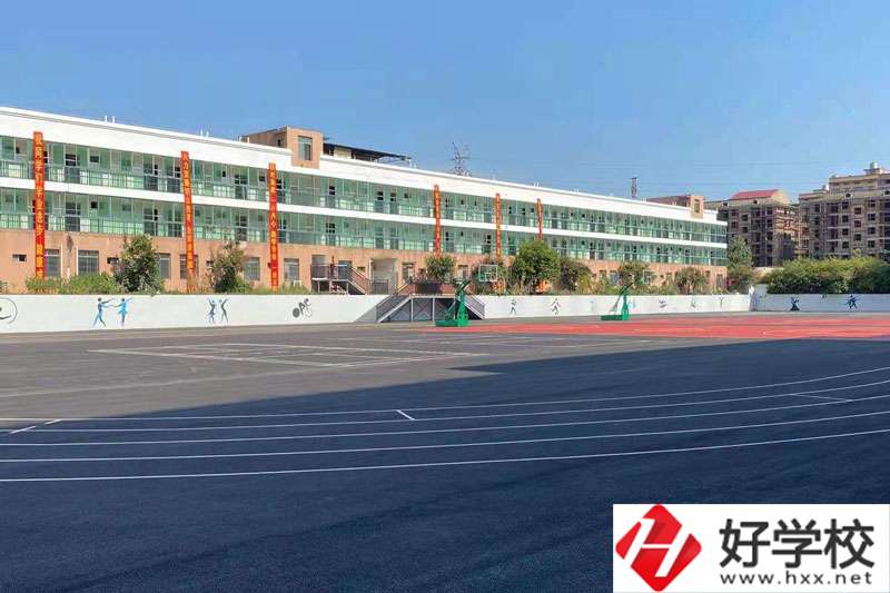 衡陽市文華藝術(shù)學(xué)校有哪些專業(yè)？