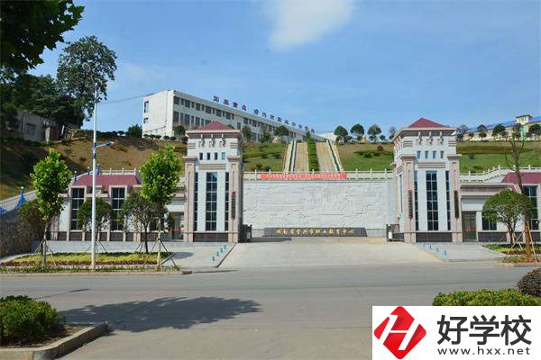 資興市職業(yè)技術(shù)學校值得報考嗎？有什么專業(yè)可以學？