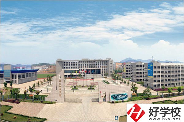 婁底有哪些民辦職高？哪所比較好？