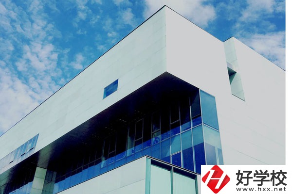 桂陽縣職業(yè)技術(shù)教育學(xué)校招生辦電話是什么？