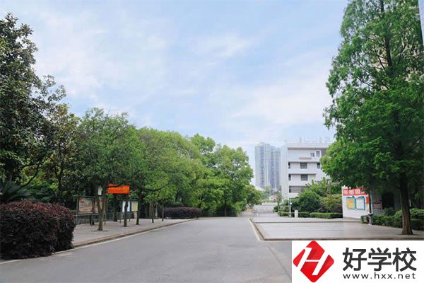 邵陽工業(yè)學(xué)校怎么樣？就業(yè)前景如何？
