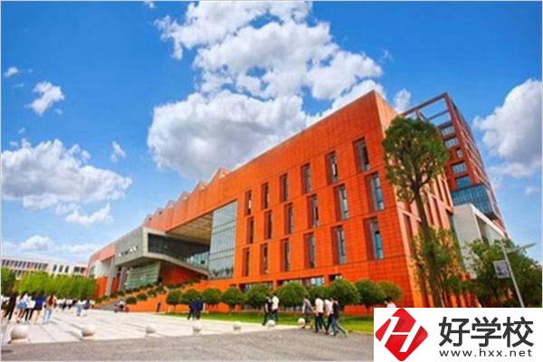 株洲哪個(gè)職校有焊工專業(yè)？