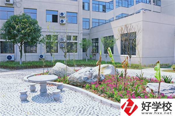 郴州技師學(xué)院辦學(xué)條件好嗎？開(kāi)設(shè)有什么專業(yè)？