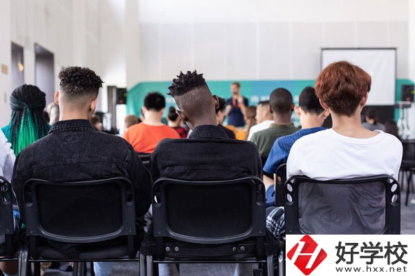 郴州建筑學(xué)校招生條件和招生對(duì)象是什么？
