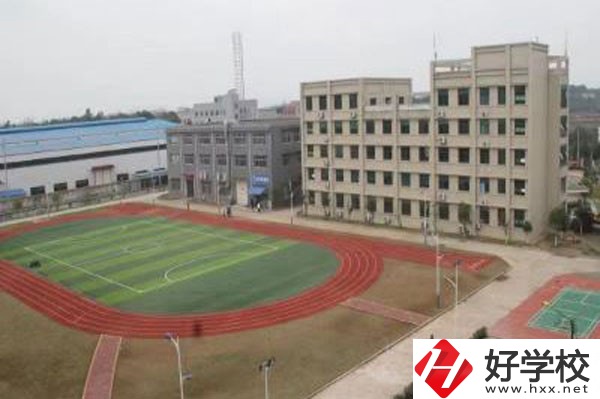 長沙經(jīng)貿(mào)職業(yè)中專學(xué)校專業(yè)情況如何，助學(xué)政策有哪些？