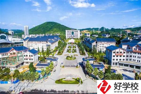 湘西自治州技工學(xué)校的地址在哪？有什么專業(yè)？