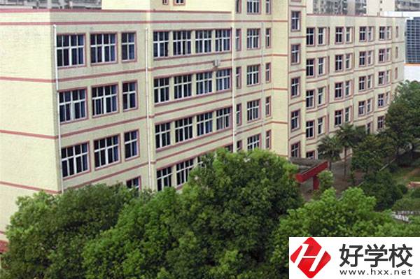 初中畢業(yè)讀中專，郴州工業(yè)交通學(xué)校好不好？