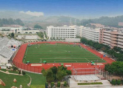 成都博才學(xué)院2025年報(bào)名學(xué)費(fèi)多少錢